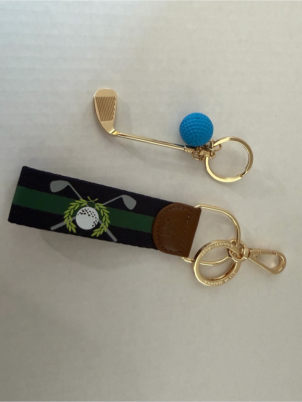 2 GOLF CLUB BALL KEYCHAIN BAG CHARM GOLD CANVAS SYRAP BLUE GREEN STEVE MADDEN
